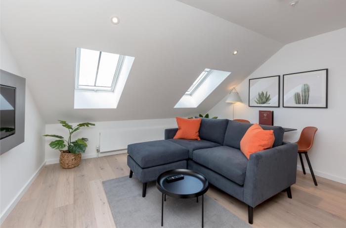 destiny scotland market st apartments