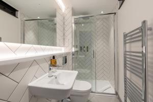 destiny scotland market st apartments