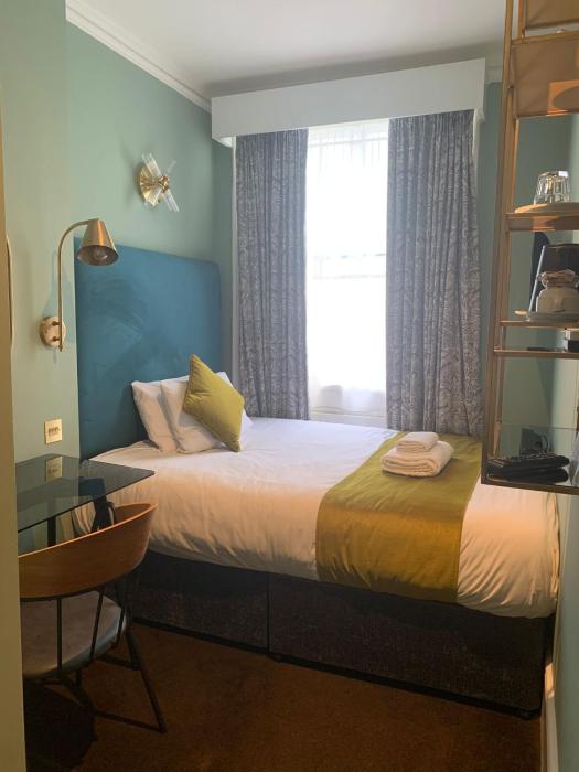 bloomsbury palace hotel