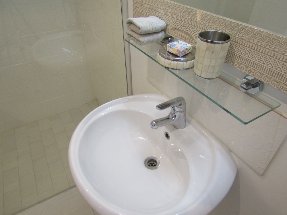 rosedene guest house