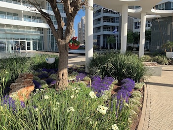 prince palace netanya beach royal resort
