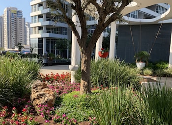 prince palace netanya beach royal resort