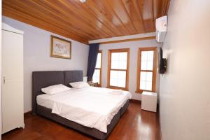 the trip hotel