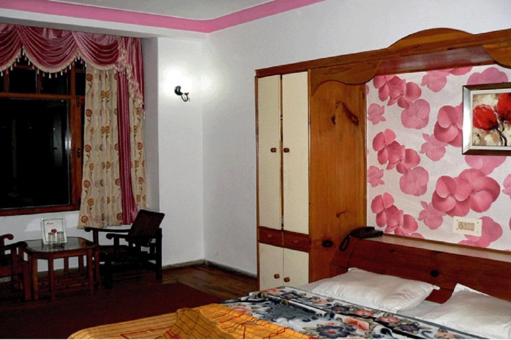 Flamingo Resort,Manali>>Kullu,3 star