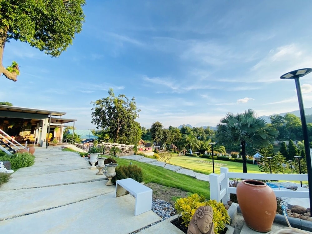 riverside hill resort and restaurant