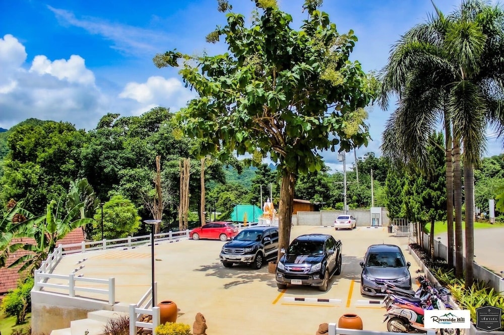 riverside hill resort and restaurant