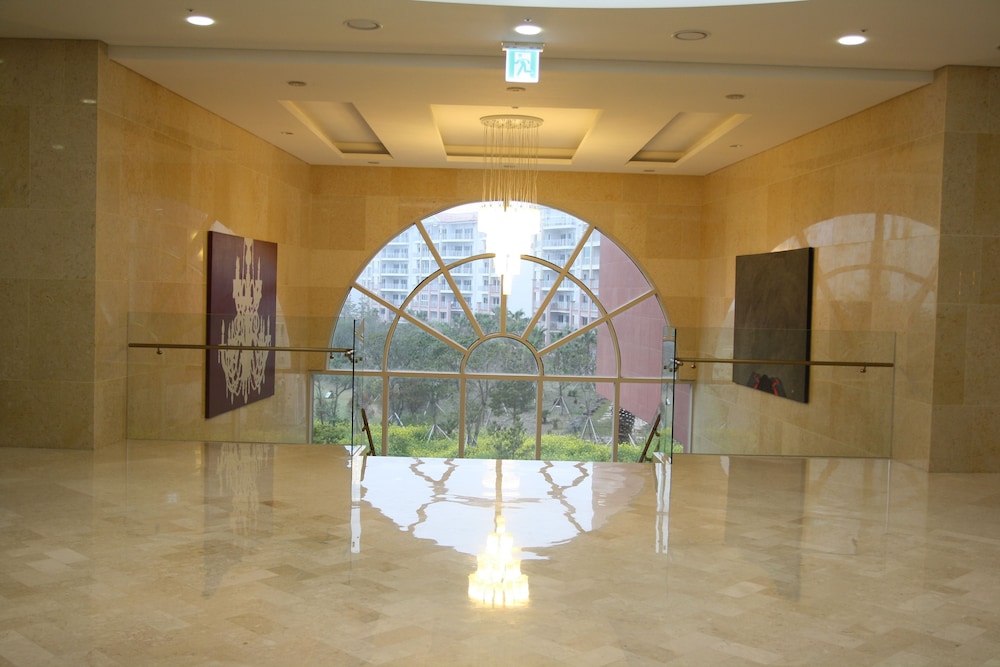 raon hotel and resort