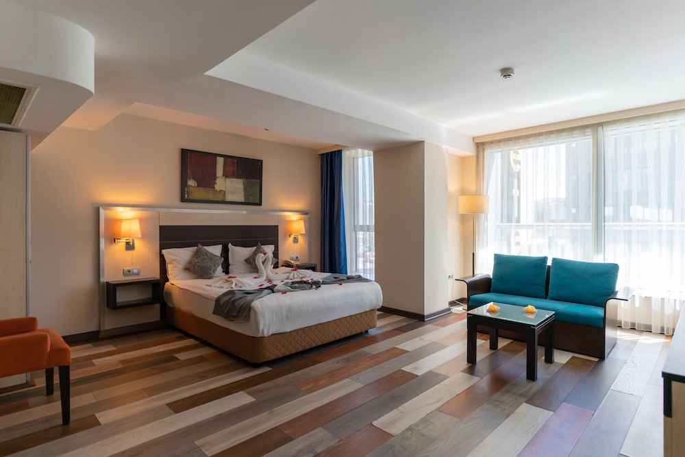 lazz hotel by ketenci