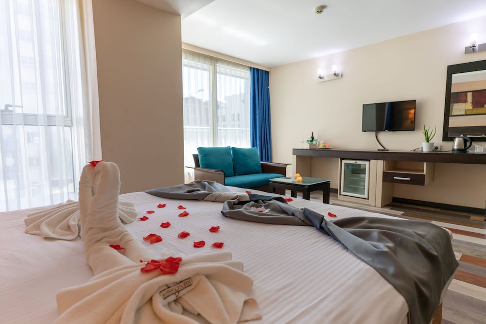 lazz hotel by ketenci