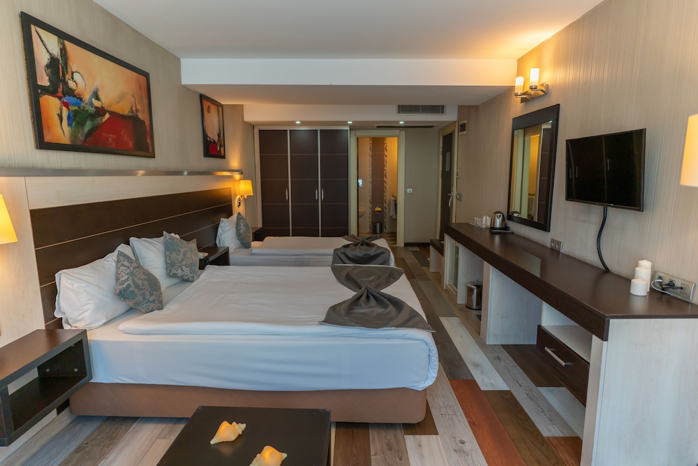 lazz hotel by ketenci