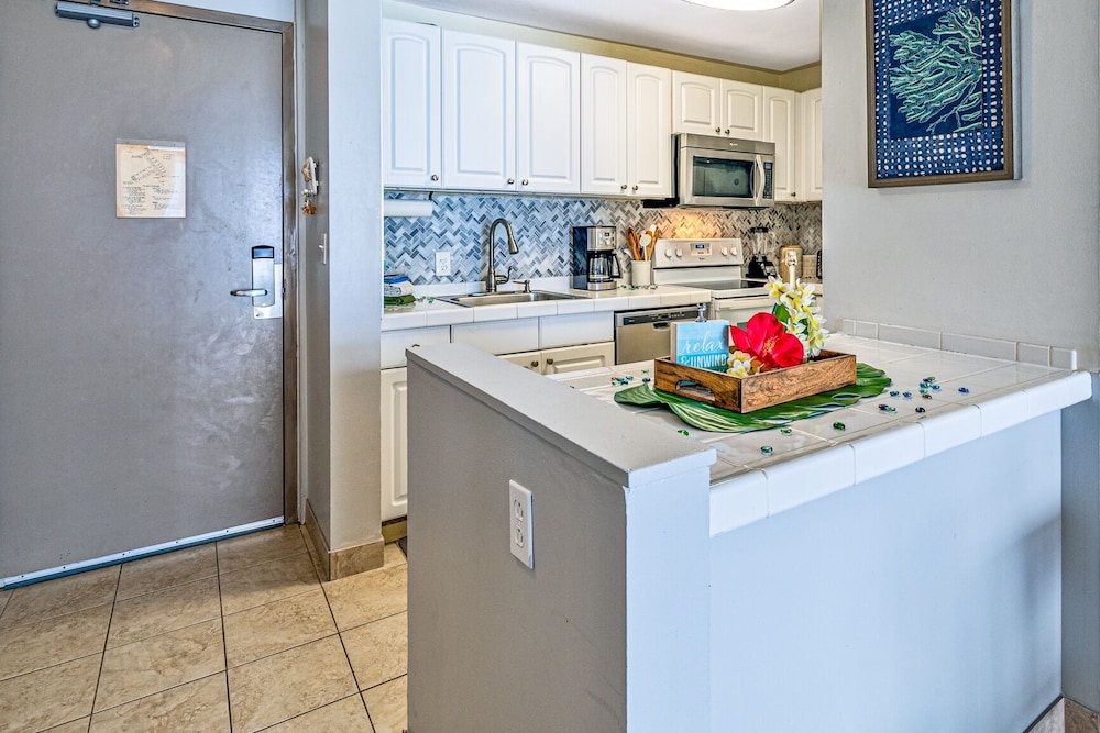 valley isle 1108b 2 bedroom condo by redawning