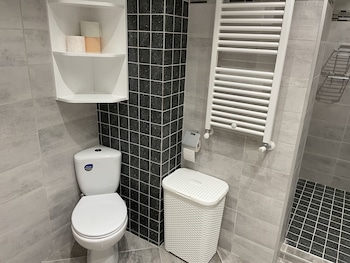 fancy westpark 2 residence lake view w7