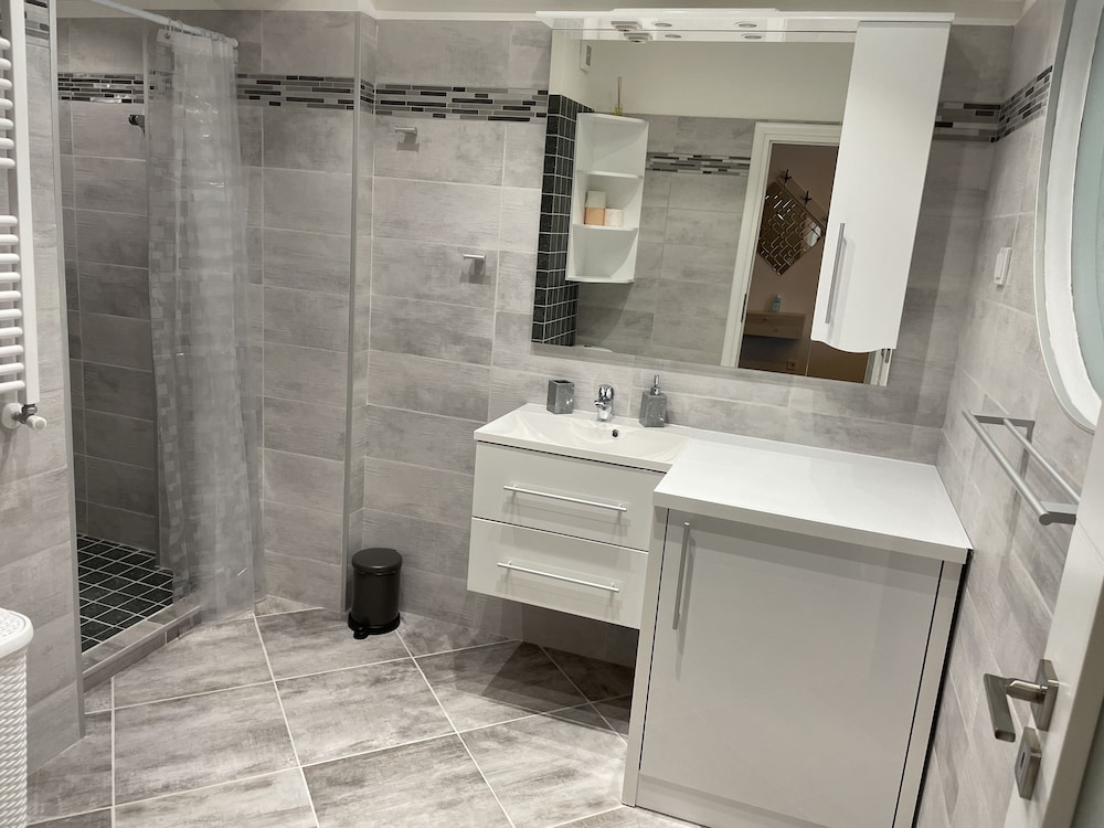 fancy westpark 2 residence lake view w7