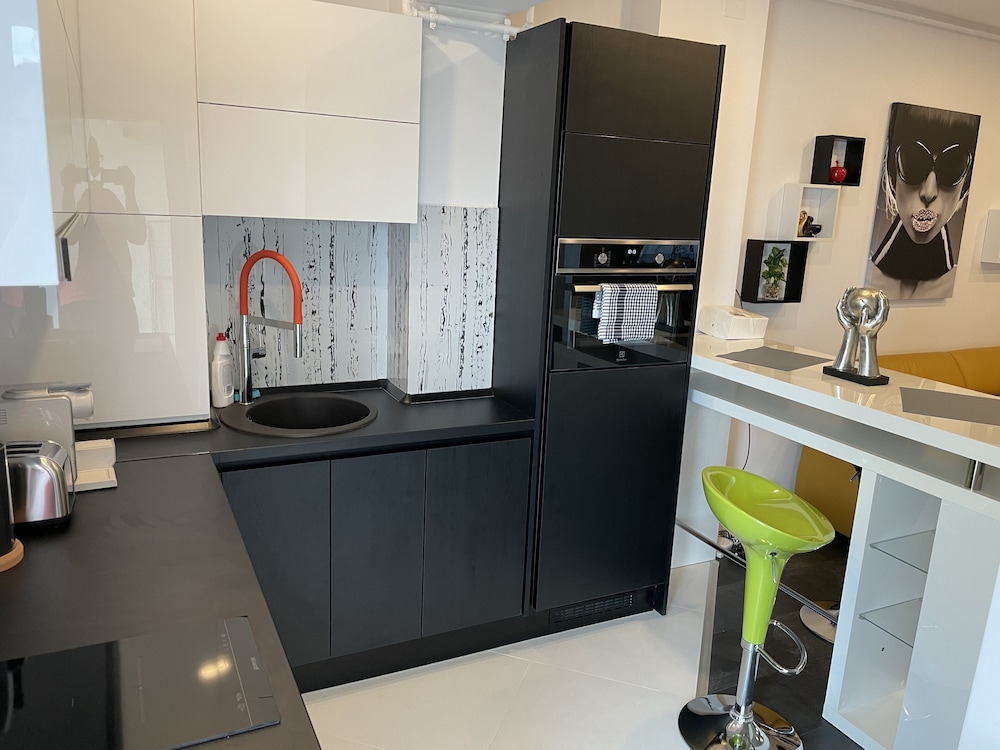 fancy westpark 2 residence lake view w7