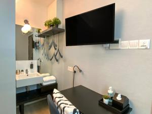 st signature bugis beach dayuse 5 hours 4pm 9pm