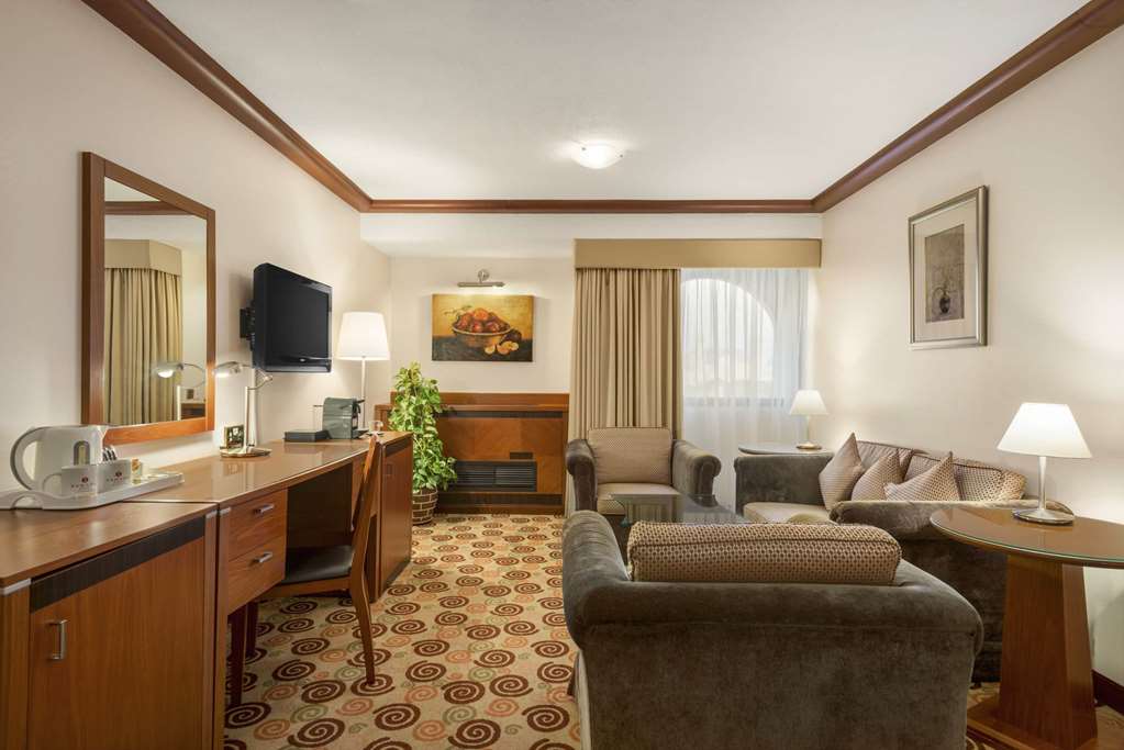 ramada by wyndham bahrain