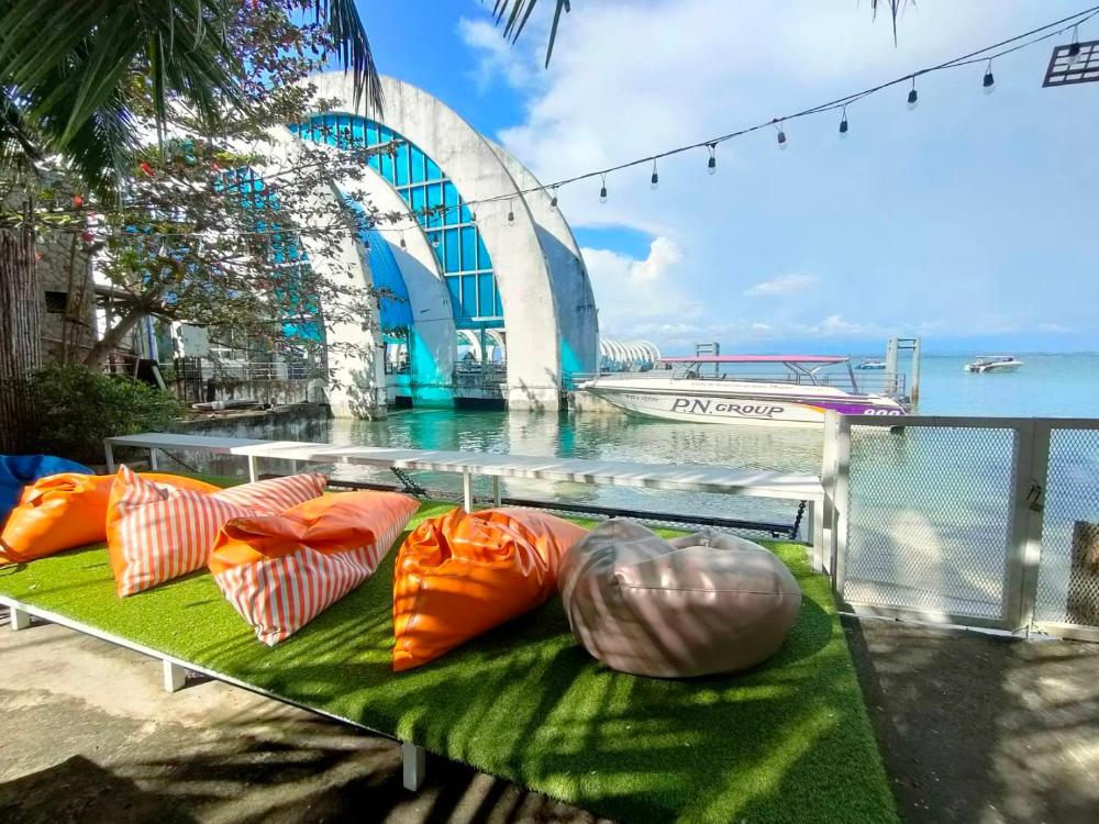 i talay zone sea hotel