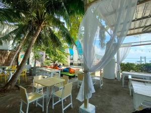 i talay zone sea hotel