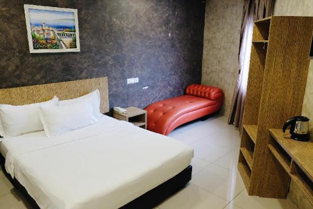 era plus hotel