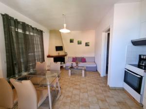 standart apartments 67 glyfada beach