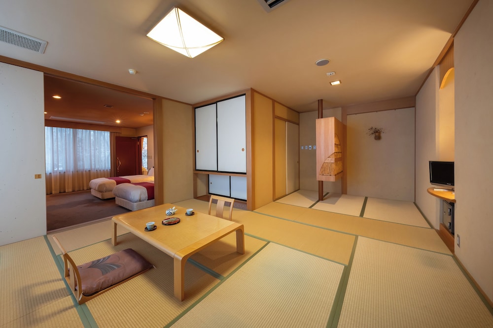 forest resort yamanote hotel