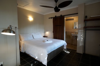 villa la mercy guest suite