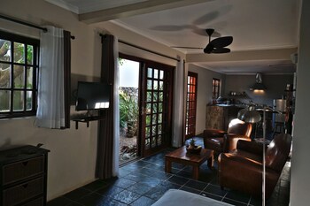 villa la mercy guest suite