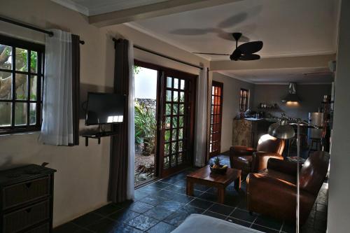 villa la mercy guest suite