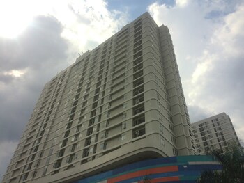 gorgeous studio cinere bellevue apartment