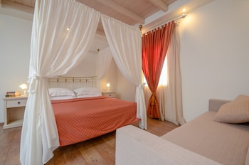 aeolis boutique hotel