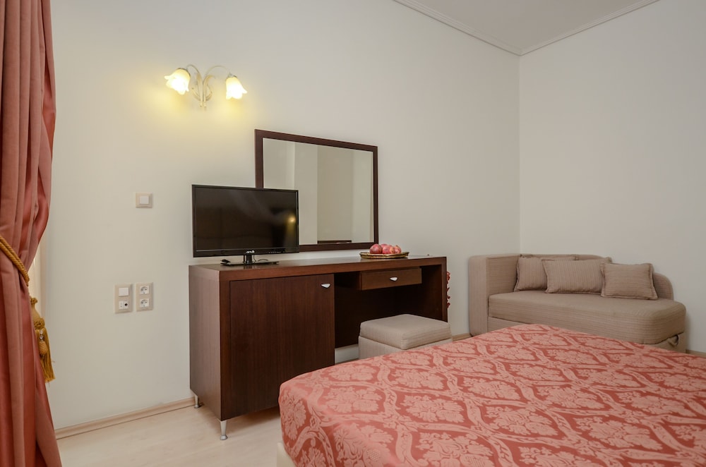 aeolis boutique hotel
