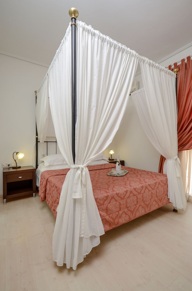 aeolis boutique hotel