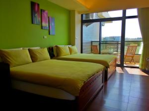 rainbowsea bandb
