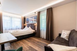 hotel demas garni