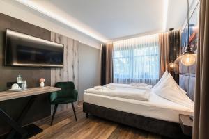 hotel demas garni