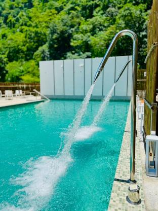 chihpen century hotel