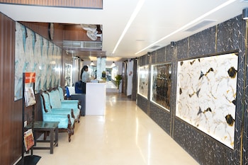 hotel airport park blue by rmr hotels