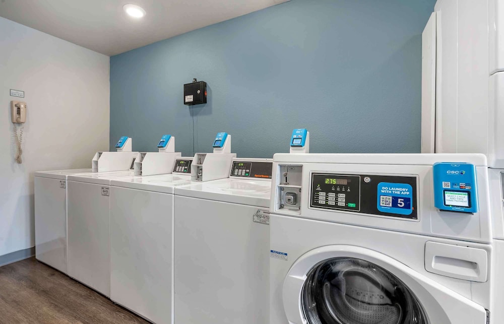 extended stay america select suites indianapolis west