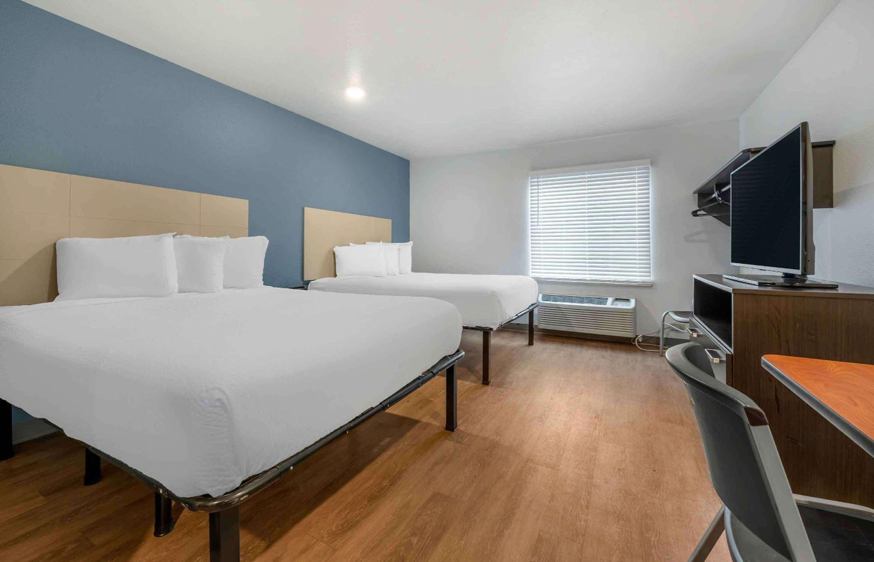 extended stay america select suites indianapolis west
