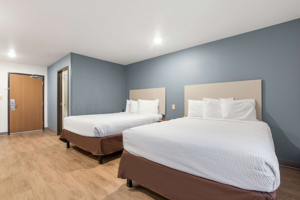 extended stay america select suites indianapolis west