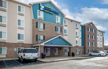 extended stay america select suites indianapolis west