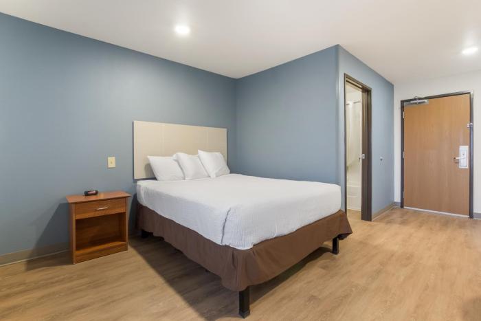 extended stay america select suites indianapolis west