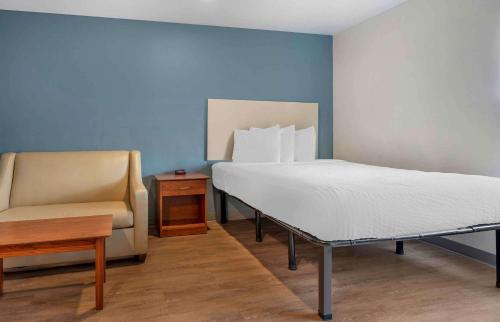 extended stay america select suites indianapolis west