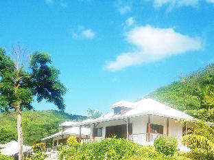 la residence villas and studios