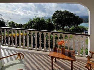 la residence villas and studios