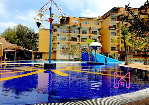 zamlan gold coast morib intl resort 3 rooms apartment