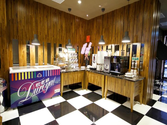 kindness hotel sanduo shopping district