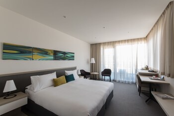 quarters at flinders hotel