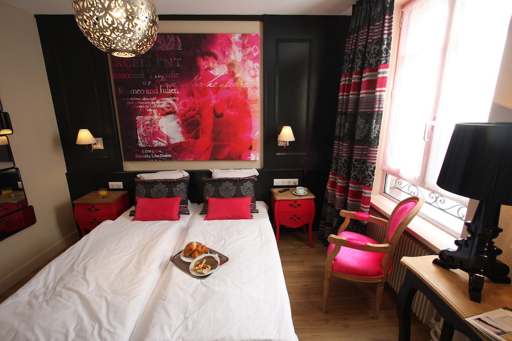 hotel roses