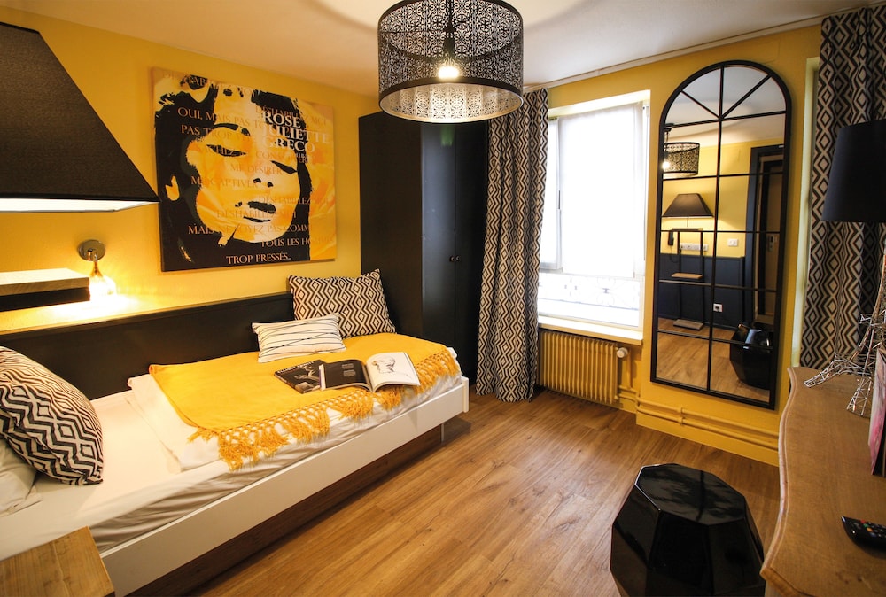 hotel roses